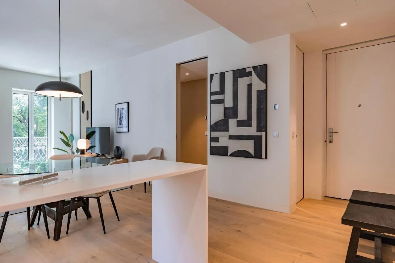 Liberdade Elegance W/Rooftop Pool By Lovelystay Lisboa Apartman