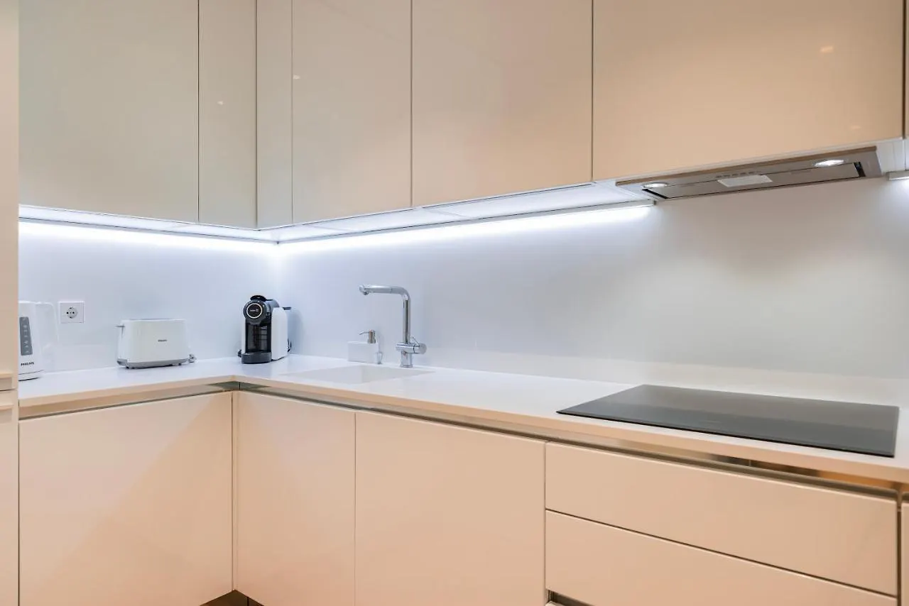 Apartman Liberdade Elegance W/Rooftop Pool By Lovelystay Lisboa